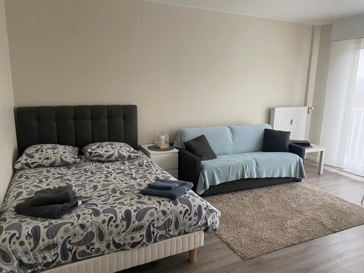 Appartement Parc De Fresnoy Roye  Bagian luar foto